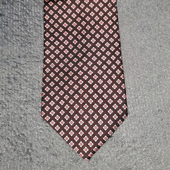 Brown Tie with Small Pink and White Pattern New - Picture 1 of 8